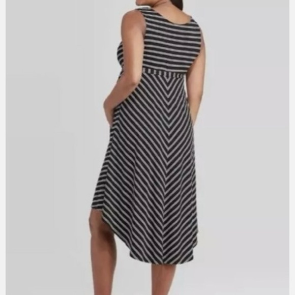 {Isabel Maternity} chevron dress - Picture 2 of 6